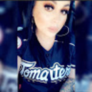 Meet your Posher, Gabriela